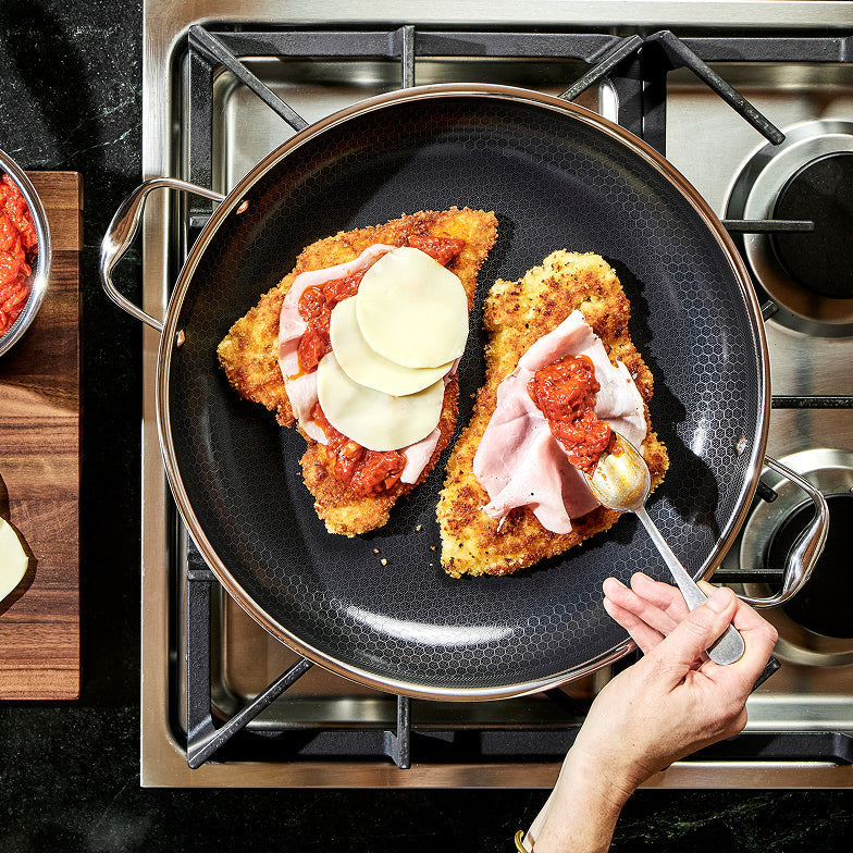 35cm HexClad Hybrid Pan with Lid