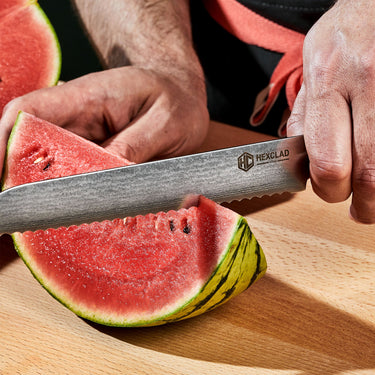 Damascus Steel 20 cm Serrated Bread Knife