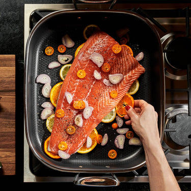 Extra-Large Hybrid Roasting Pan with Rack